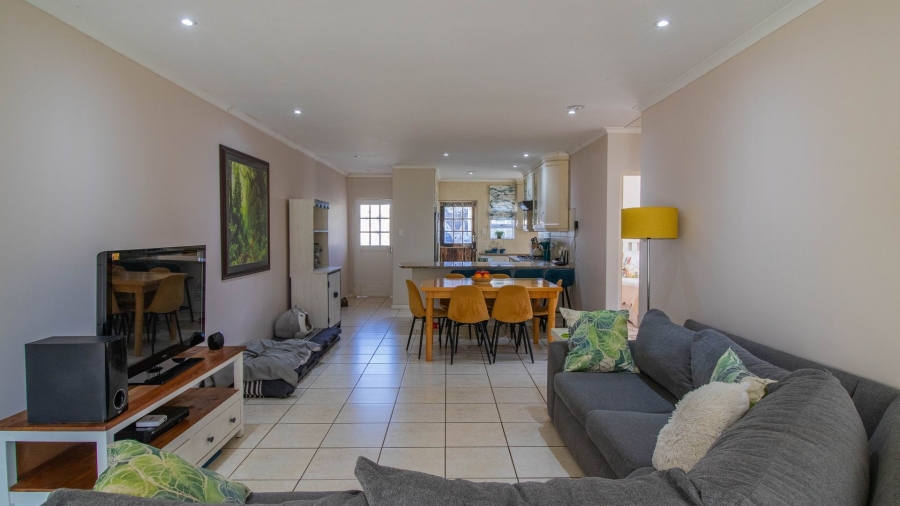 2 Bedroom Property for Sale in Abbotsford Eastern Cape